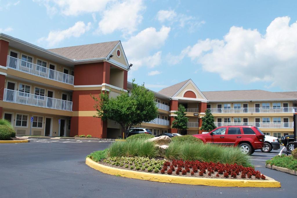 Extended Stay America Suites - St Louis - Westport - East Lackland Rd Main image 1